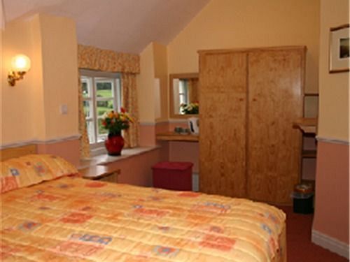 The Druid Inn Llanferres Dış mekan fotoğraf